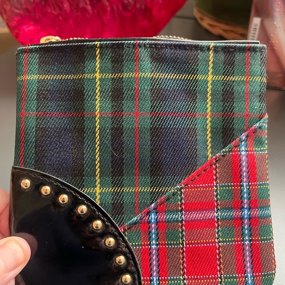 MAC pouch from their tartan collection Ltd edition So cute! - Picture 4 of 5